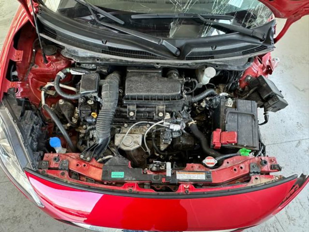 Suzuki Swift 1.2h Top 2wd (10)