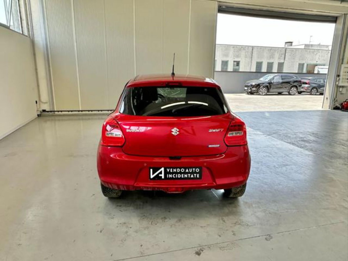 Suzuki Swift 1.2h Top 2wd (6)