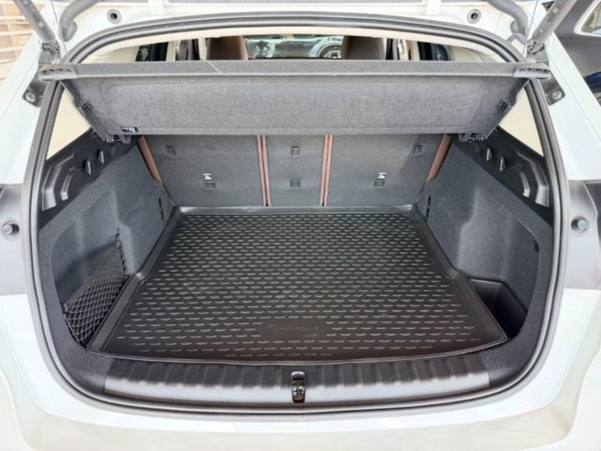 BMW X1 xDrive 23d xLine (12)