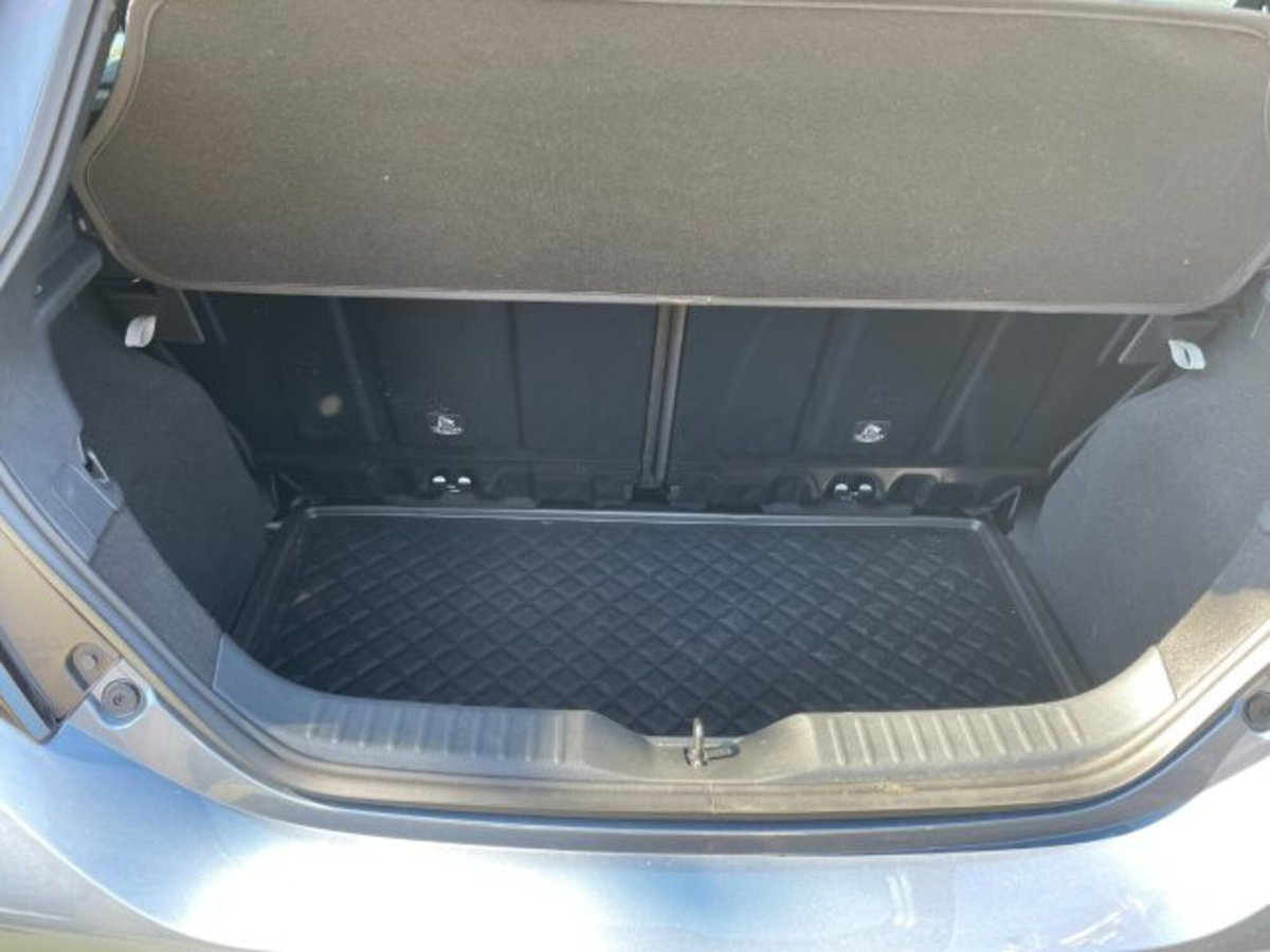 Toyota Aygo X 1.0 VVT-i 72 CV 5 porte Limited Air (11)