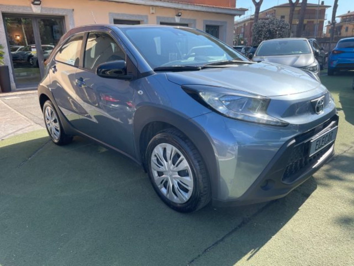 Toyota Aygo X 1.0 VVT-i 72 CV 5 porte Limited Air (3)