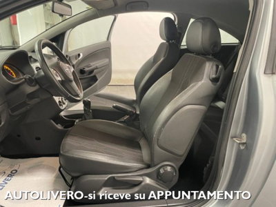 Opel Corsa 1.2 85CV 3 porte GPL-TECH Club (8)