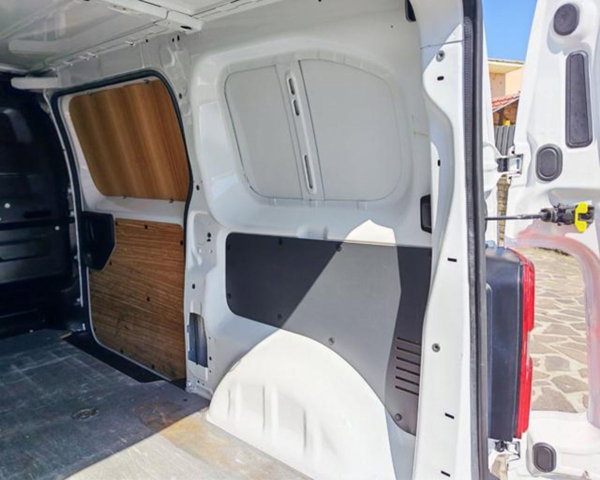 Citroen Jumpy Furgone 1.5 BlueHDi 120 S&S PL-TN Furgone M Club (15)