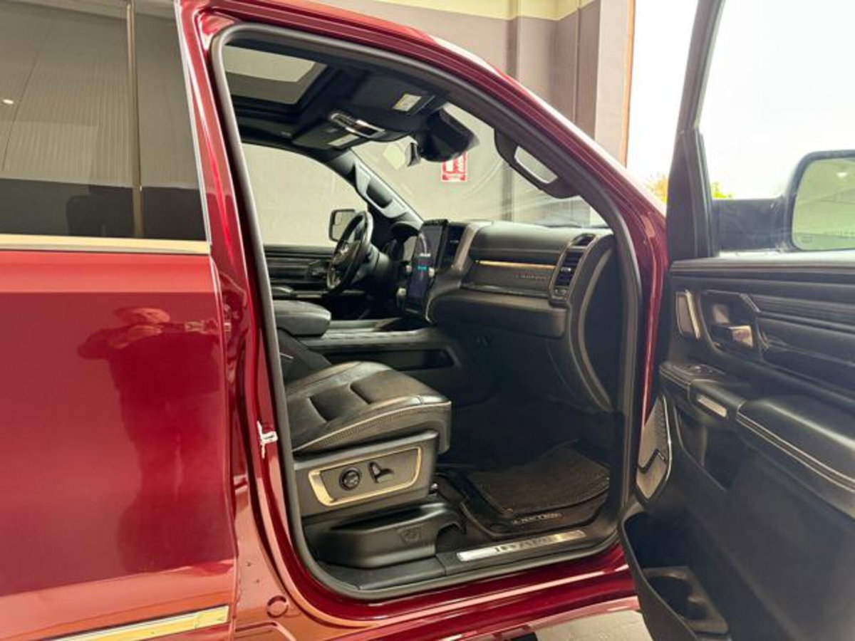 Ram Ram Pick-up Ram 1500 3.0 I6 Limited 540cv at8 (11)