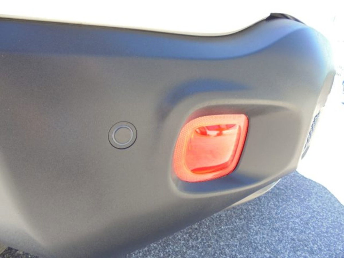 Jeep Renegade 1.3 T4 190CV PHEV 4xe AT6 Limited (12)