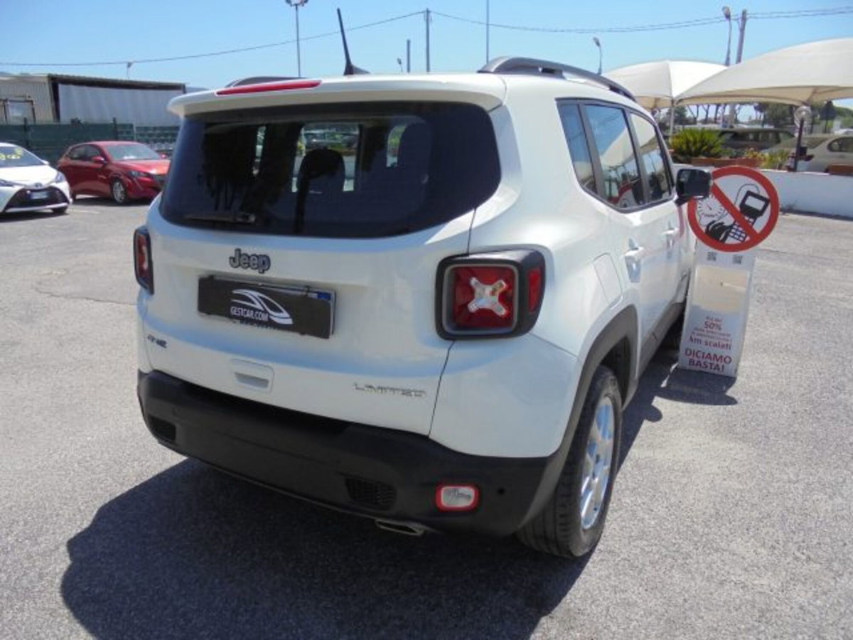 Jeep Renegade 1.3 T4 190CV PHEV 4xe AT6 Limited (19)