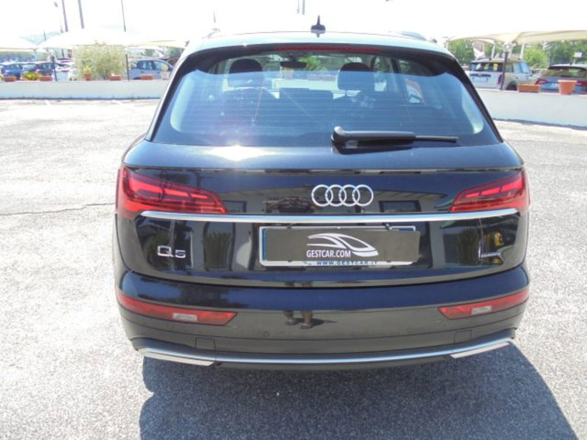 Audi Q5 40 TDI 204 CV quattro S tronic Business (15)
