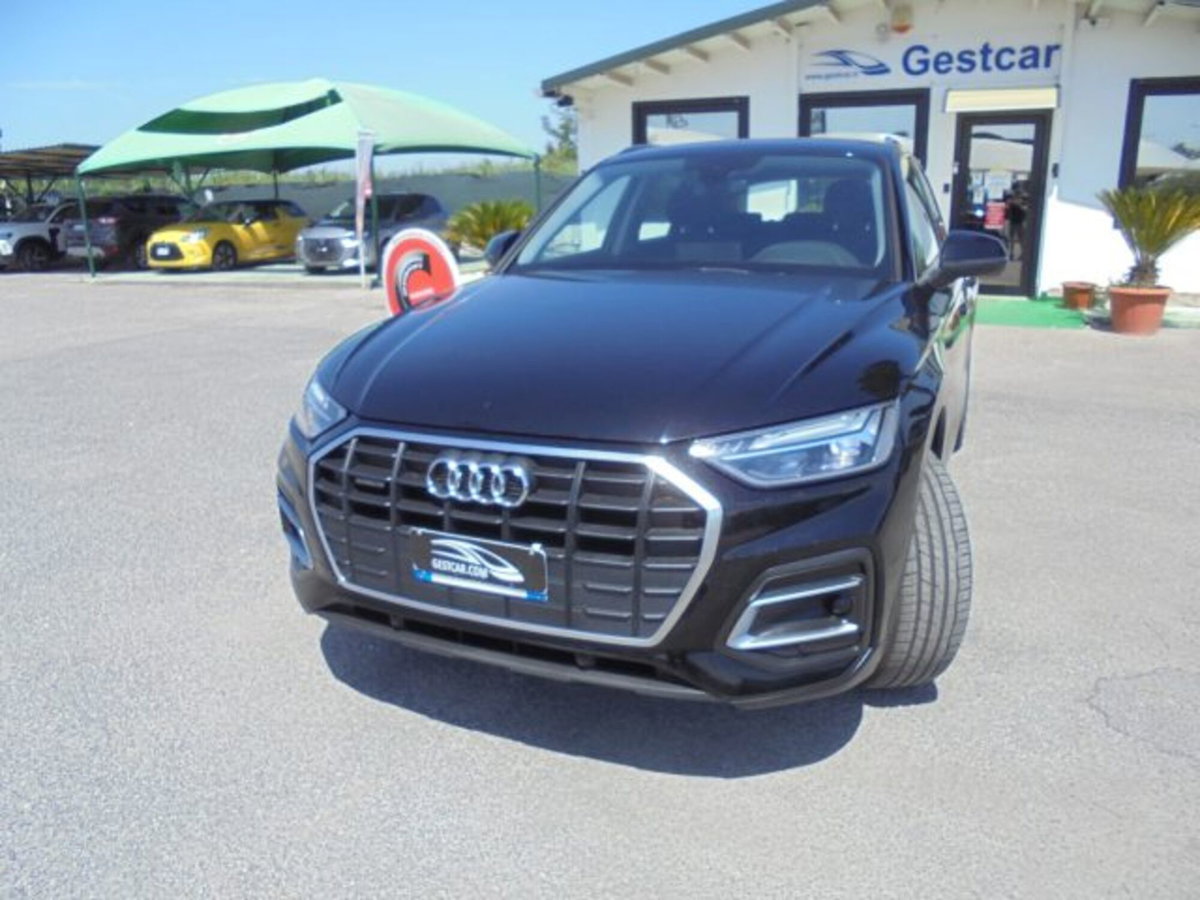 Audi Q5 40 TDI 204 CV quattro S tronic Business (5)