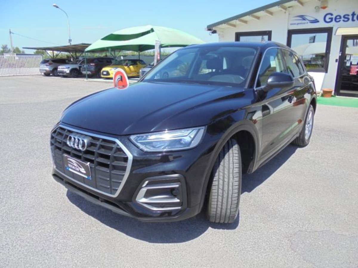 Audi Q5 40 TDI 204 CV quattro S tronic Business (6)