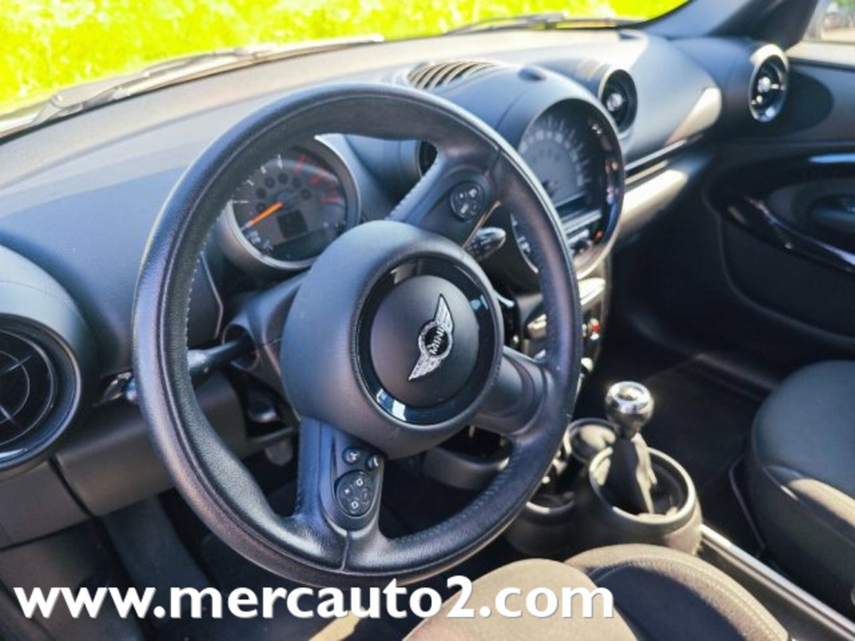 MINI Mini Paceman 1.6 Cooper D Business Paceman (8)