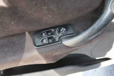 Alfa Romeo 147 1.9 JTD 16V cat 3 porte Distinctive (11)