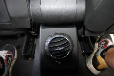 Alfa Romeo 147 1.9 JTD 16V cat 3 porte Distinctive (15)