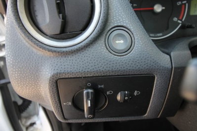 Ford Fiesta 1.4 TDCi 3p. Clever (14)