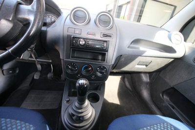 Ford Fiesta 1.4 TDCi 3p. Clever (15)