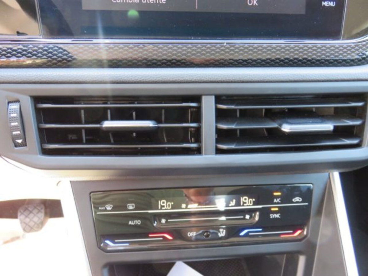 Volkswagen Polo 1.0 TGI 5p. Life (11)