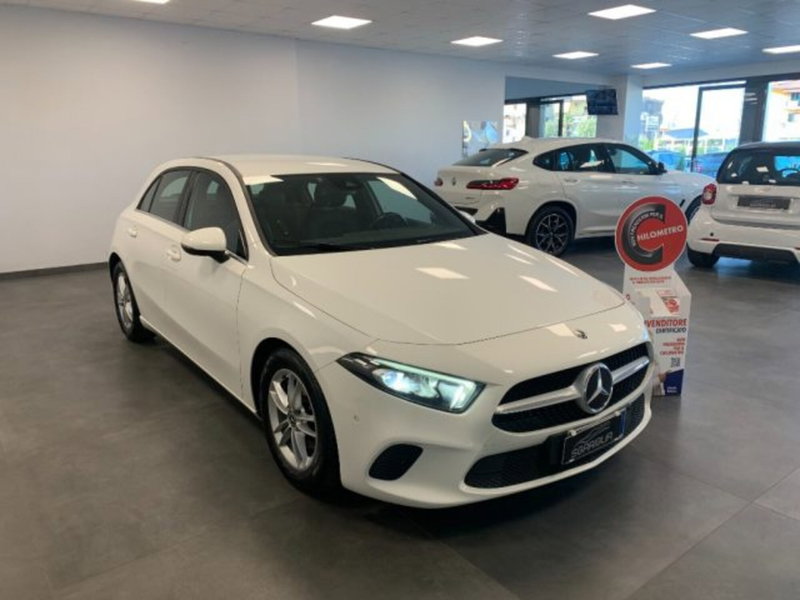 Mercedes-Benz Classe A Sedan 180 d 4p. Sport