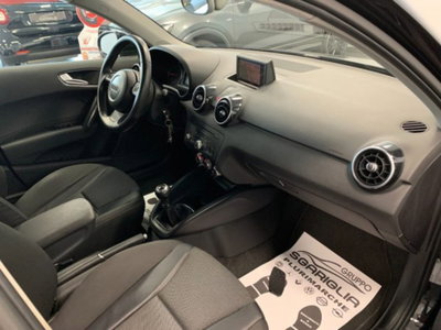 Audi A1 Sportback 1.6 TDI 105 CV Ambition (13)