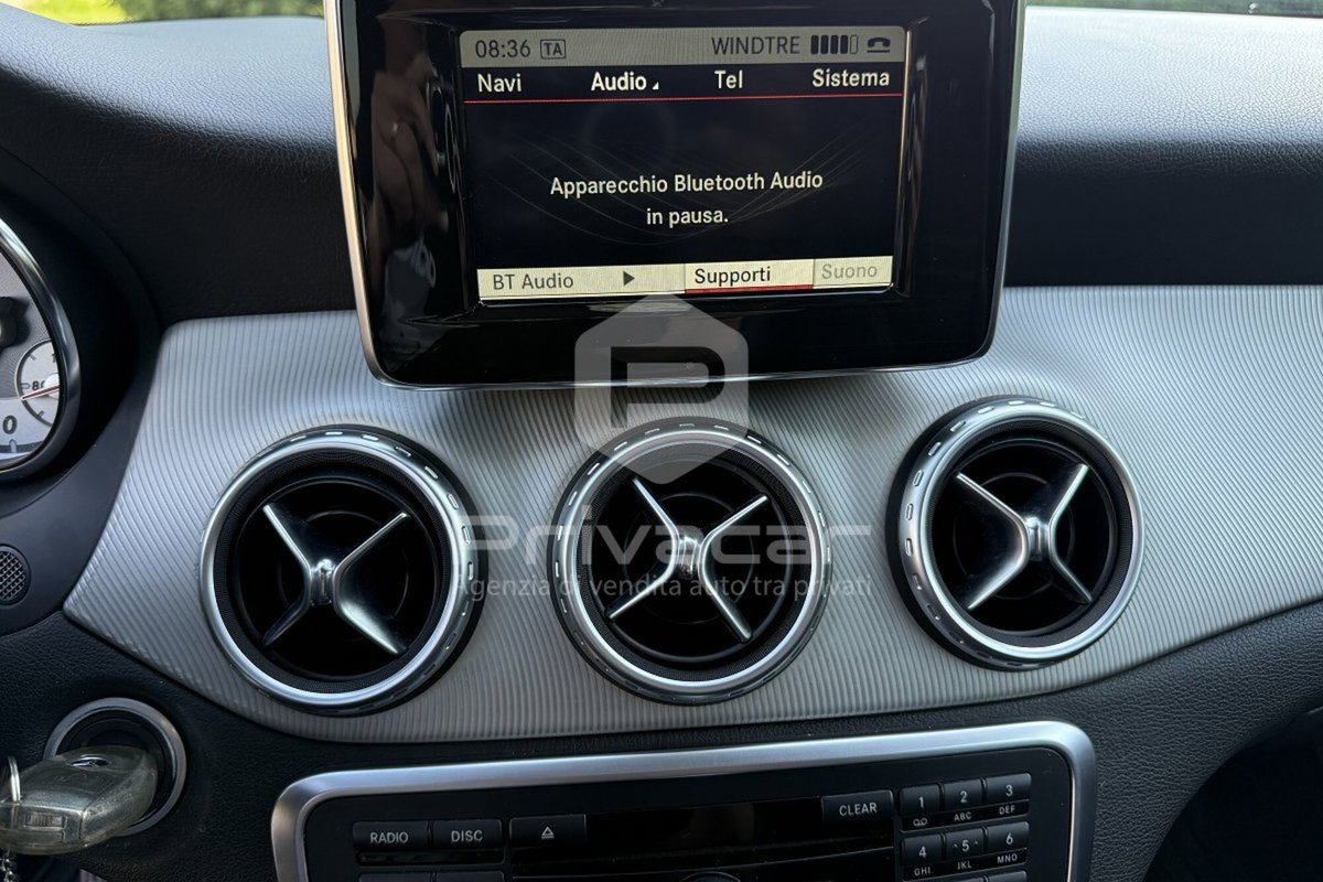 Mercedes-Benz GLA SUV 220 CDI Automatic 4Matic Sport (15)