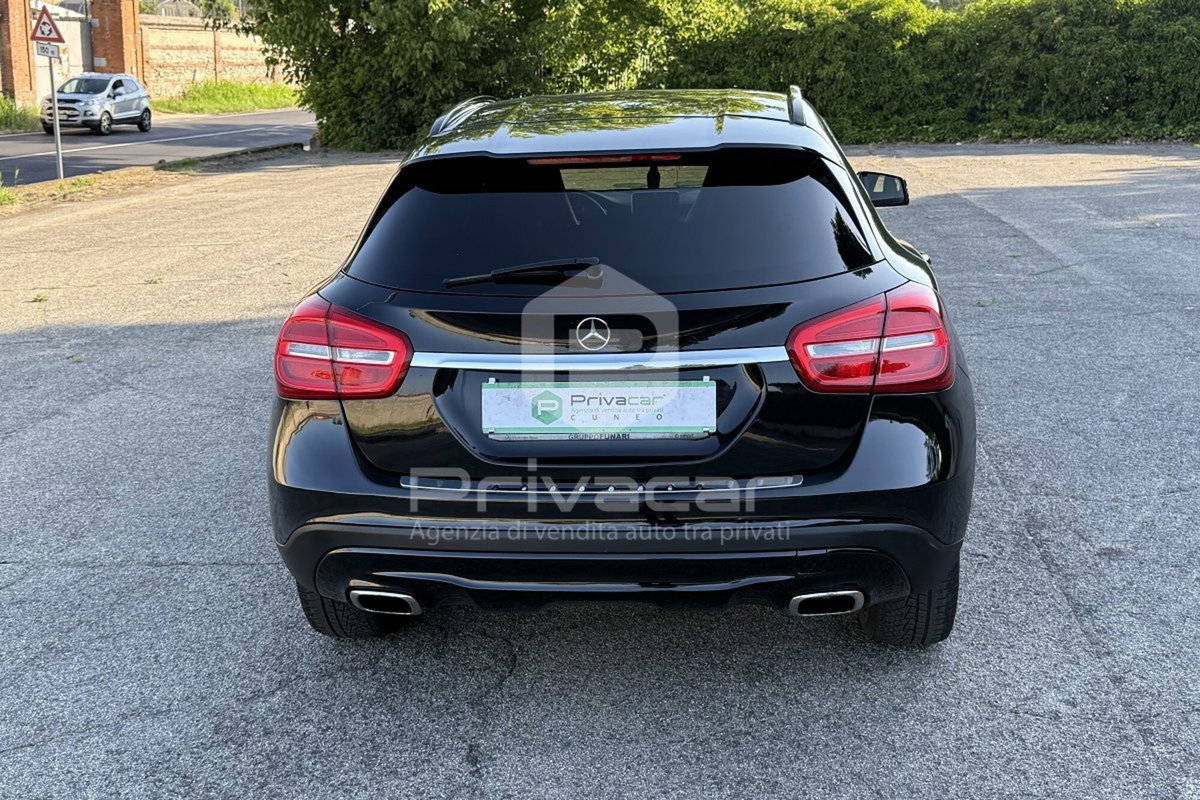 Mercedes-Benz GLA SUV 220 CDI Automatic 4Matic Sport (6)