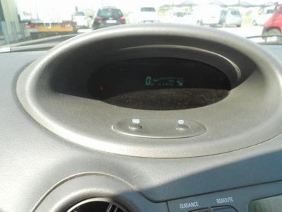 Toyota Yaris 16V cat 3 porte (5)