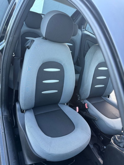 Lancia Ypsilon 1.2 Oro Giallo (18)