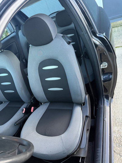 Lancia Ypsilon 1.2 Oro Giallo (19)