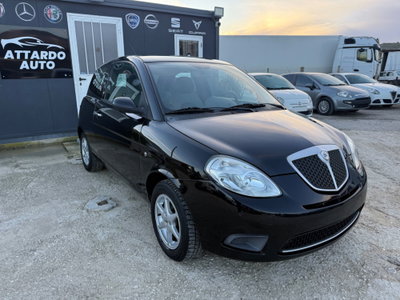 Lancia Ypsilon 1.2 Oro Giallo (3)