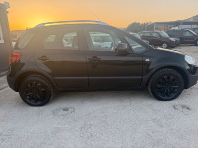 Fiat Sedici 2.0 MJT 16V DPF 4x4 Emotion (4)