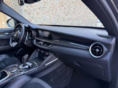 Alfa Romeo Stelvio 2.2 t Veloce Q4 210cv auto (18)