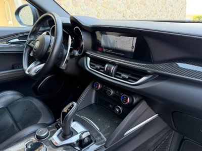Alfa Romeo Stelvio 2.2 t Veloce Q4 210cv auto (19)