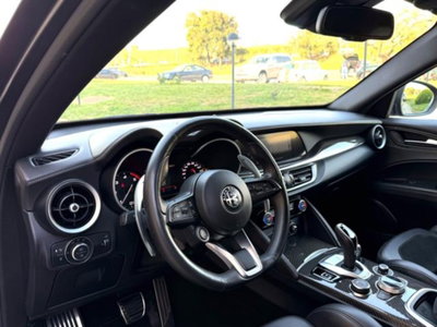 Alfa Romeo Stelvio 2.2 t Veloce Q4 210cv auto (9)