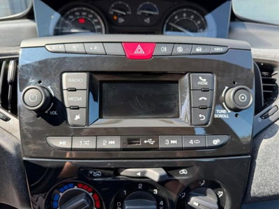 Lancia Ypsilon 1.0 FireFly 5 porte S&S Hybrid Silver Plus (15)