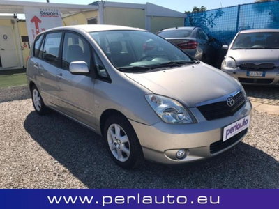 Toyota Corolla Verso 1.6 16V (2)