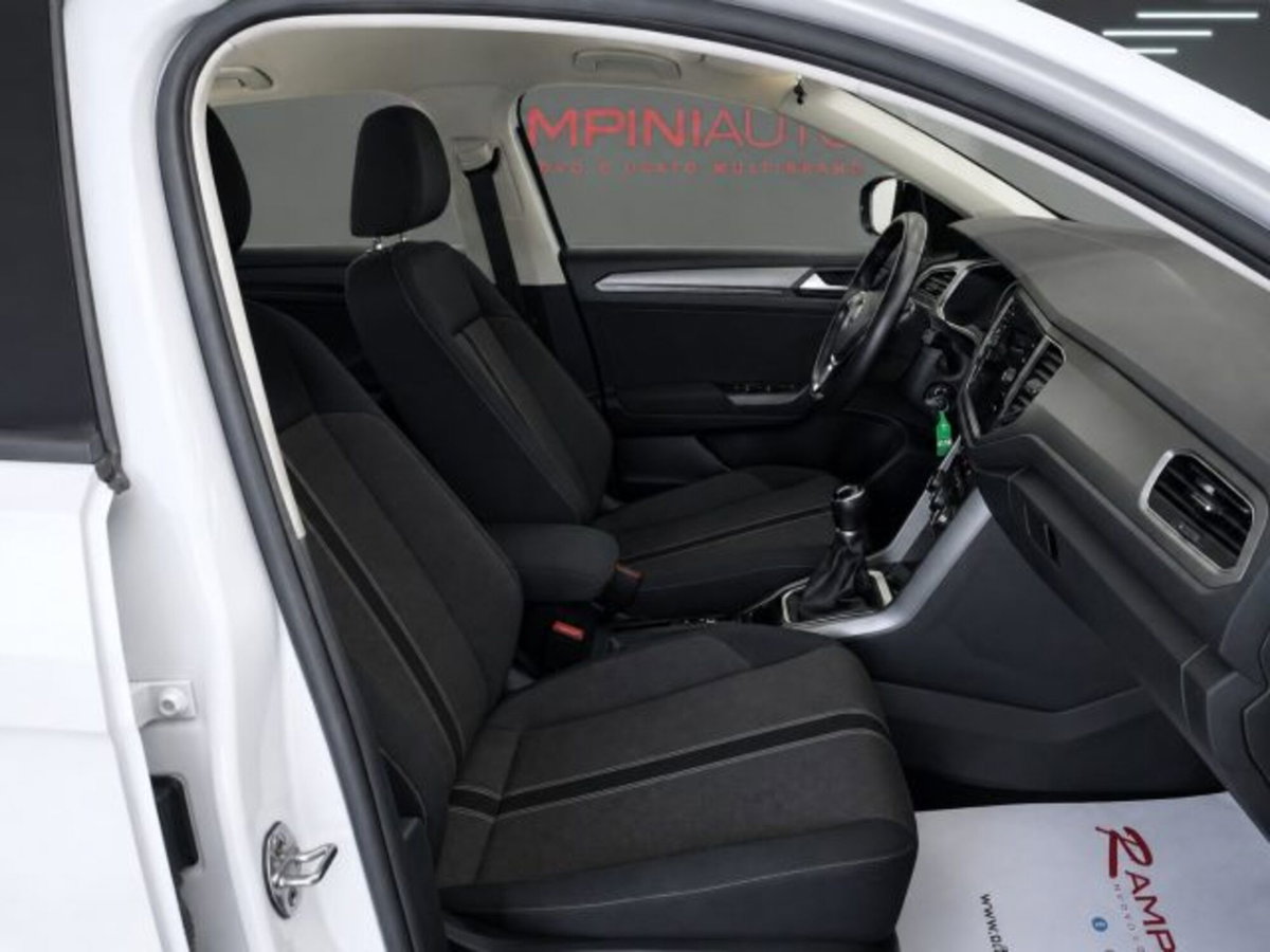 Volkswagen T-Roc 1.0 TSI 115 CV Style BlueMotion Technology (17)