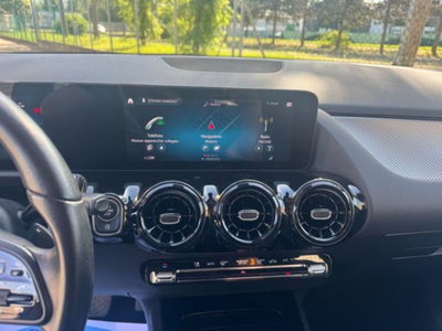 Mercedes-Benz GLA SUV 180 d Automatic Business (10)