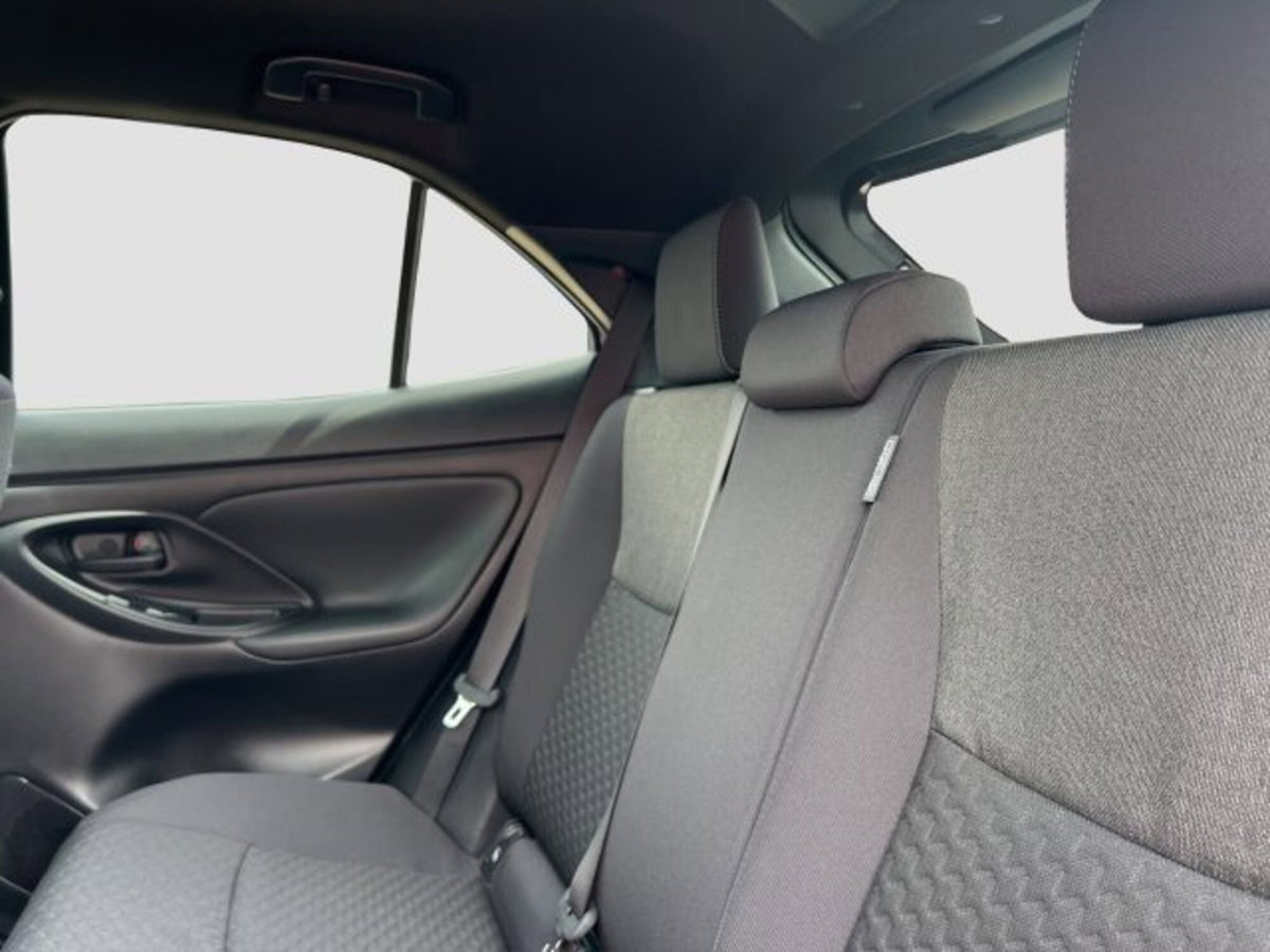 Toyota Yaris Cross 1.5 Hybrid 5p. E-CVT Trend (12)