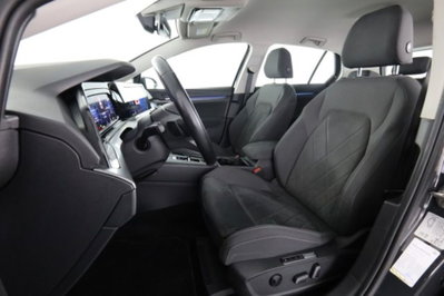 Volkswagen Golf 1.5 eTSI 130 CV EVO ACT DSG Style (2)