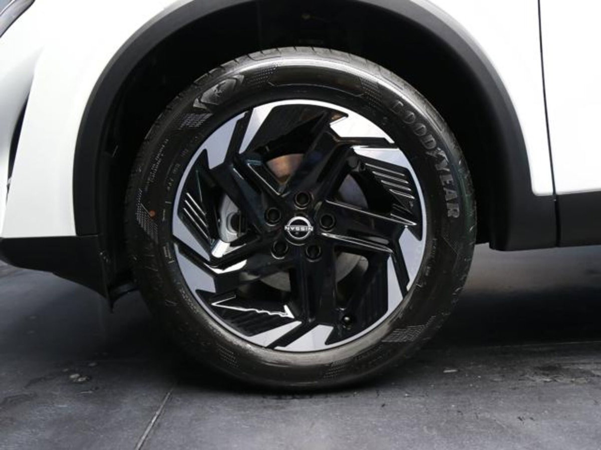 Nissan Qashqai 1.3 mhev N-Connecta 4wd 158cv xtronic (5)