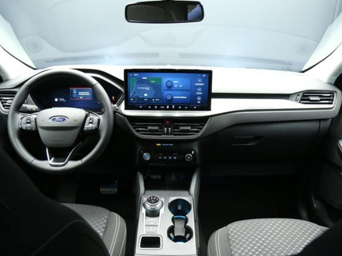 Ford Kuga 2.5 full hybrid Titanium 2wd 180cv auto (11)
