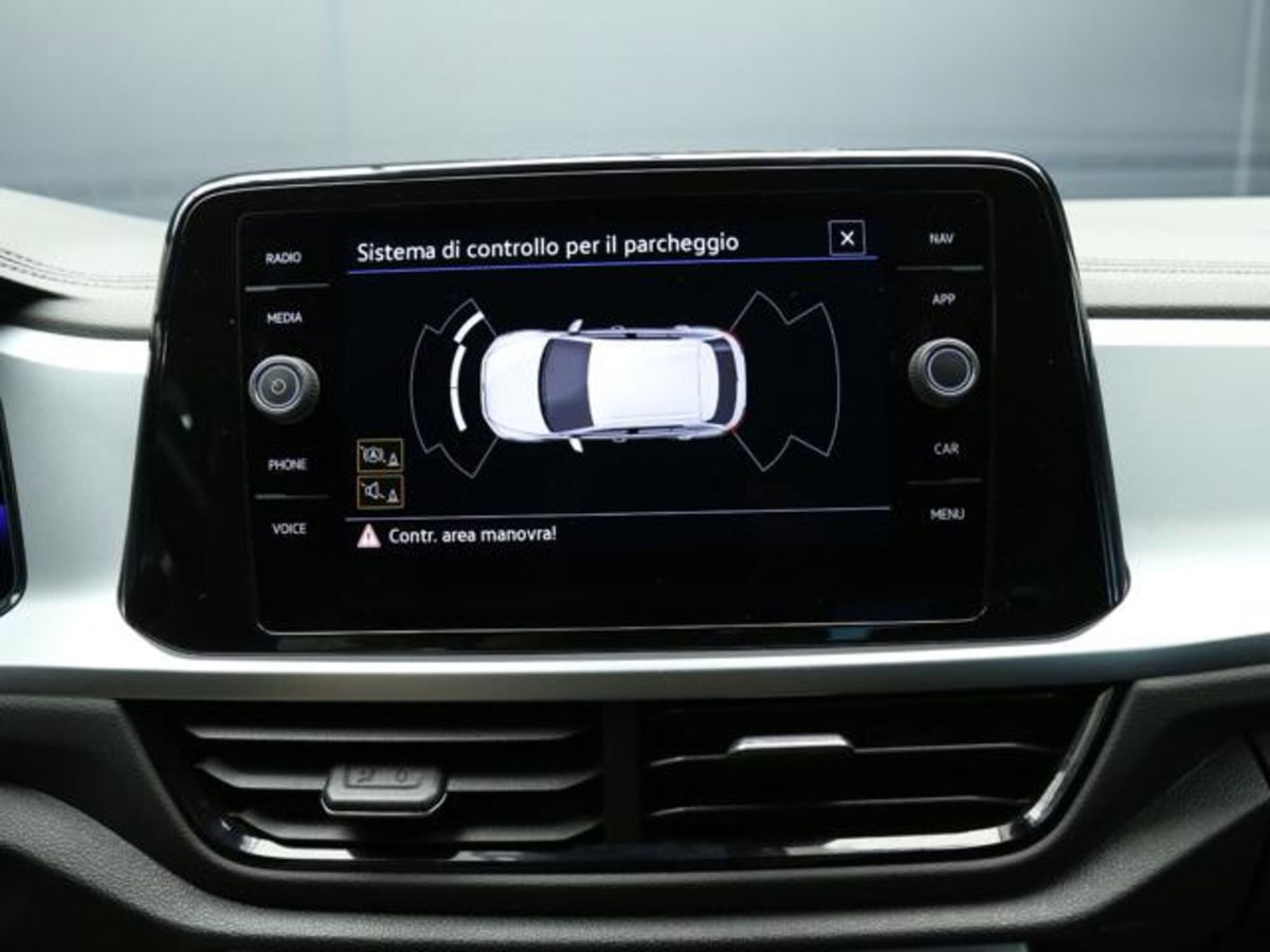 Volkswagen T-Roc 1.0 TSI Life (15)
