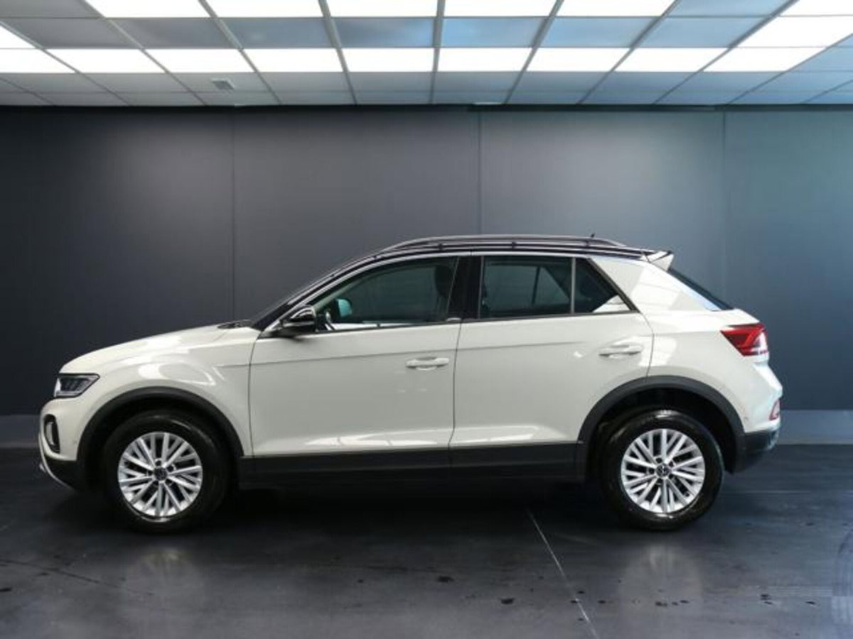 Volkswagen T-Roc 1.0 TSI Life (6)