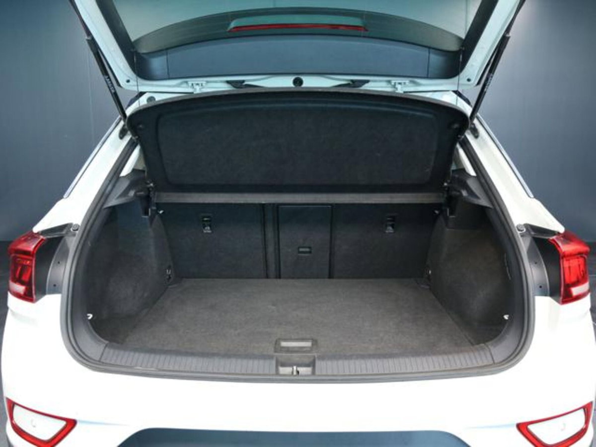 Volkswagen T-Roc 1.0 TSI Life (8)