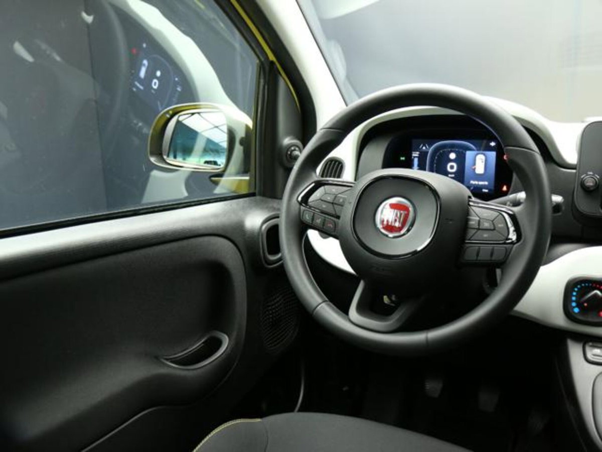 Fiat Pandina 1.0 firefly hybrid s&s 65cv (12)