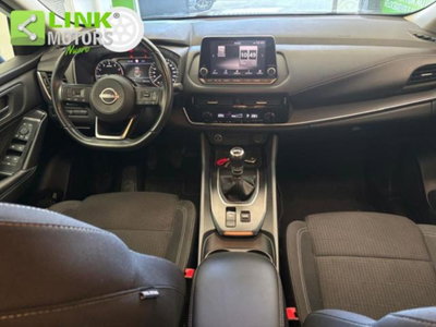 Nissan Qashqai 1.3 mhev Acenta 2wd 140cv (14)