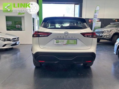 Nissan Qashqai 1.3 mhev Acenta 2wd 140cv (4)