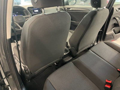 Volkswagen T-Roc 1.0 TSI Life (13)