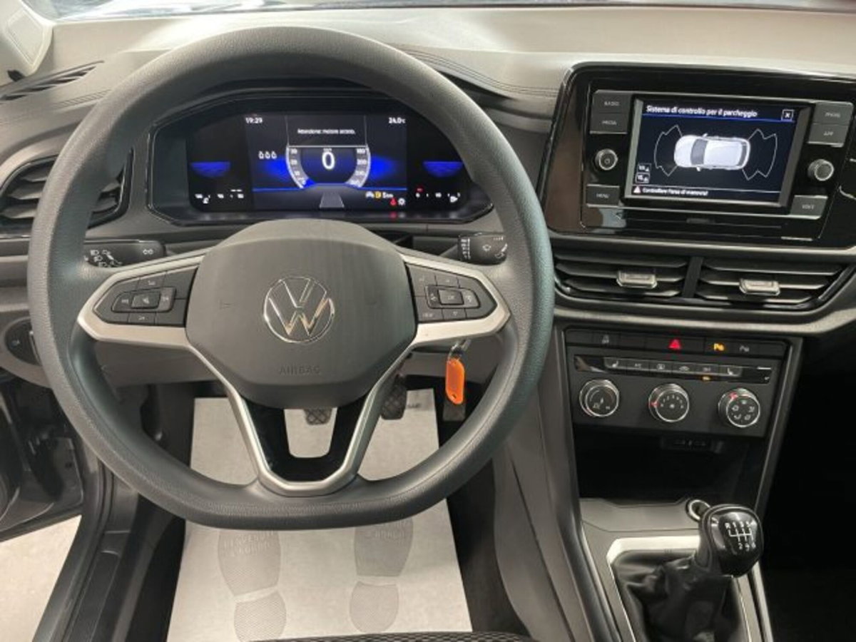 Volkswagen T-Roc 1.0 TSI Life (16)
