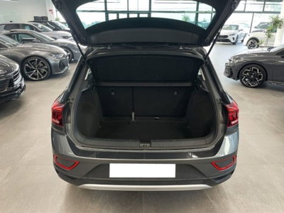 Volkswagen T-Roc 1.0 TSI Life (17)