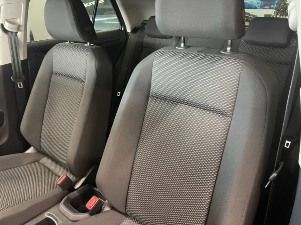 Volkswagen T-Roc 1.0 TSI Life (18)