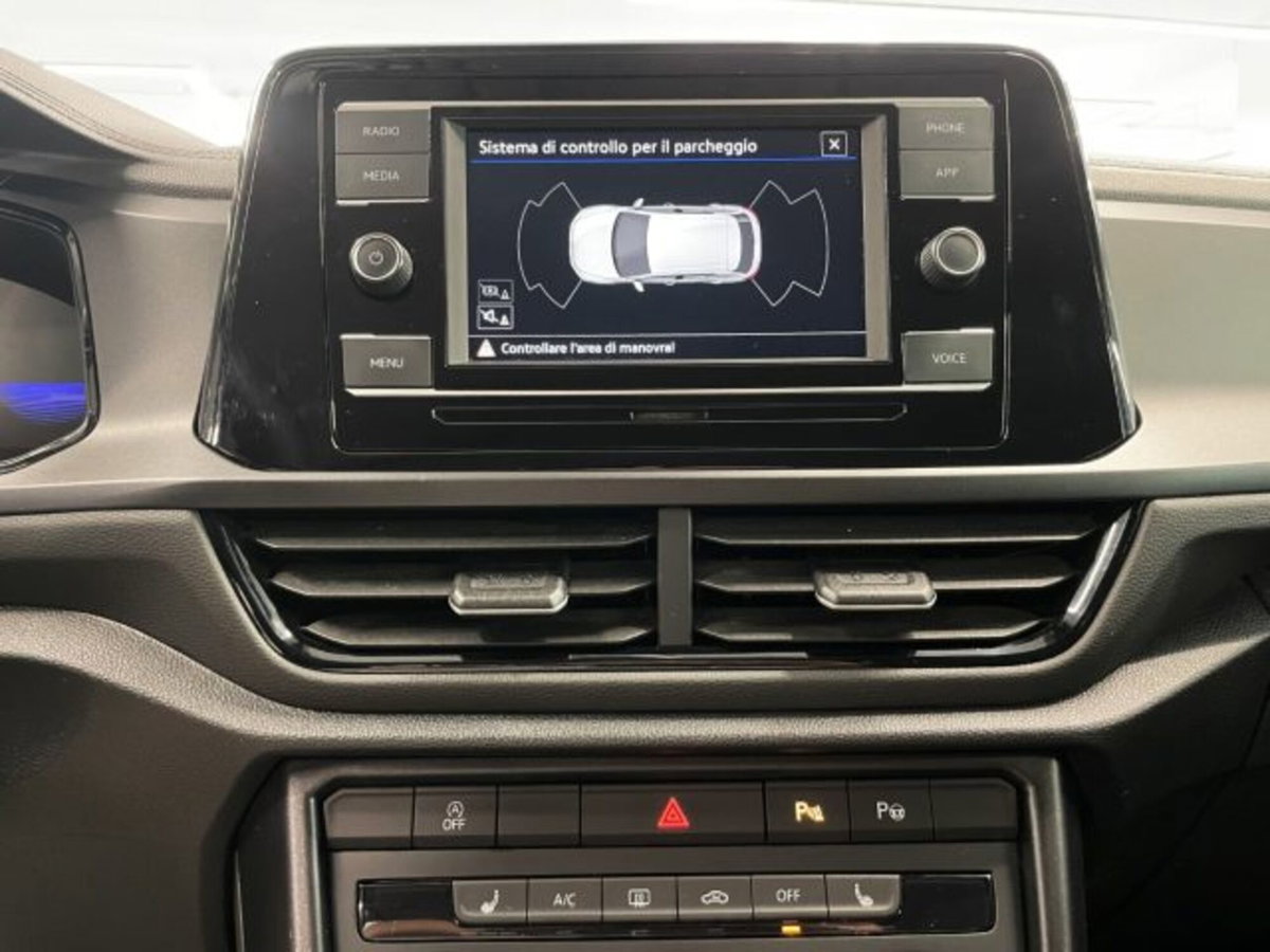 Volkswagen T-Roc 1.0 TSI Life (20)